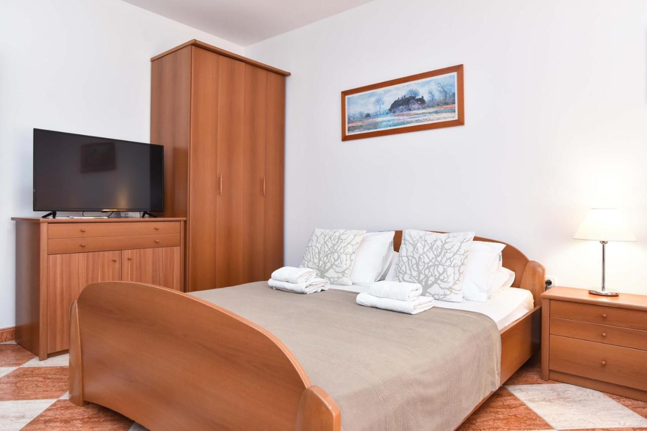 Apartments Adok Budva Eksteriør bilde