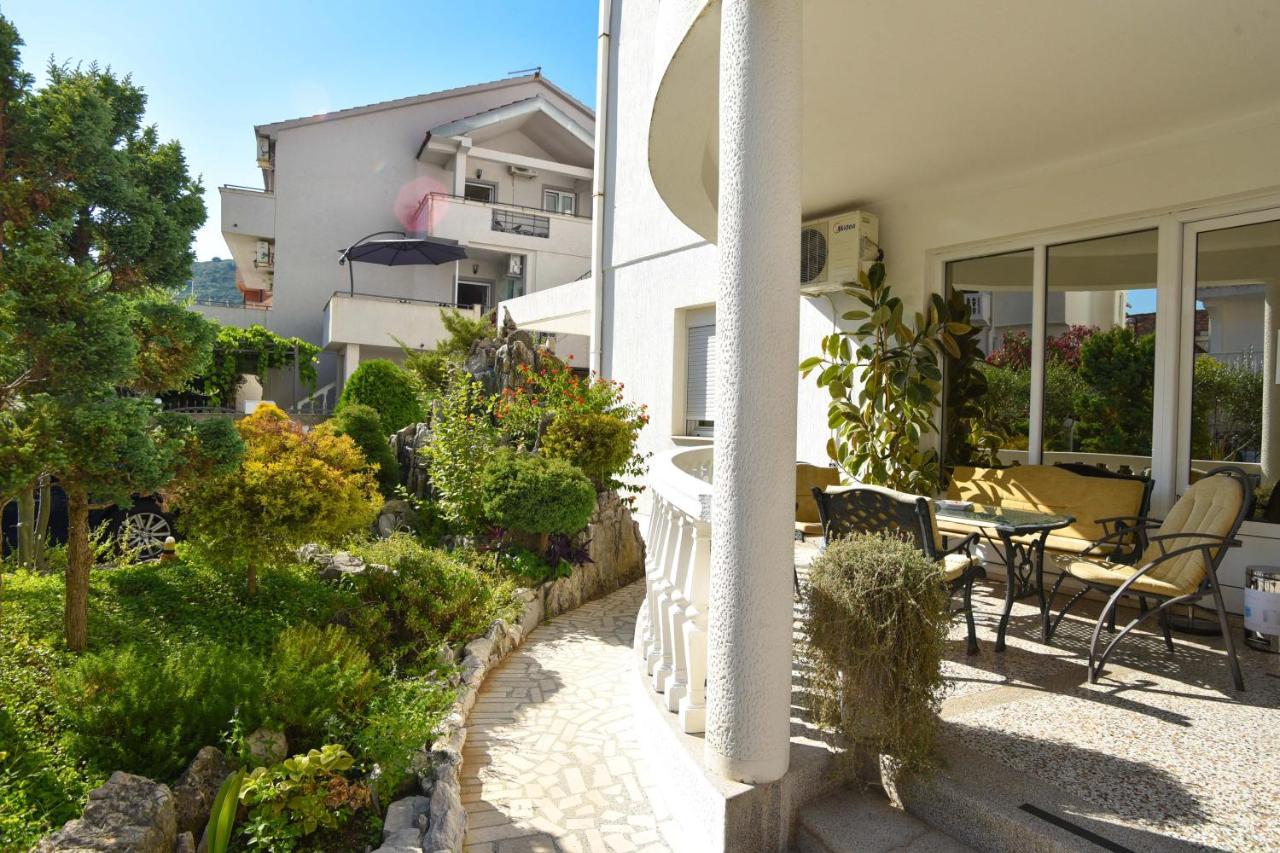 Apartments Adok Budva Eksteriør bilde