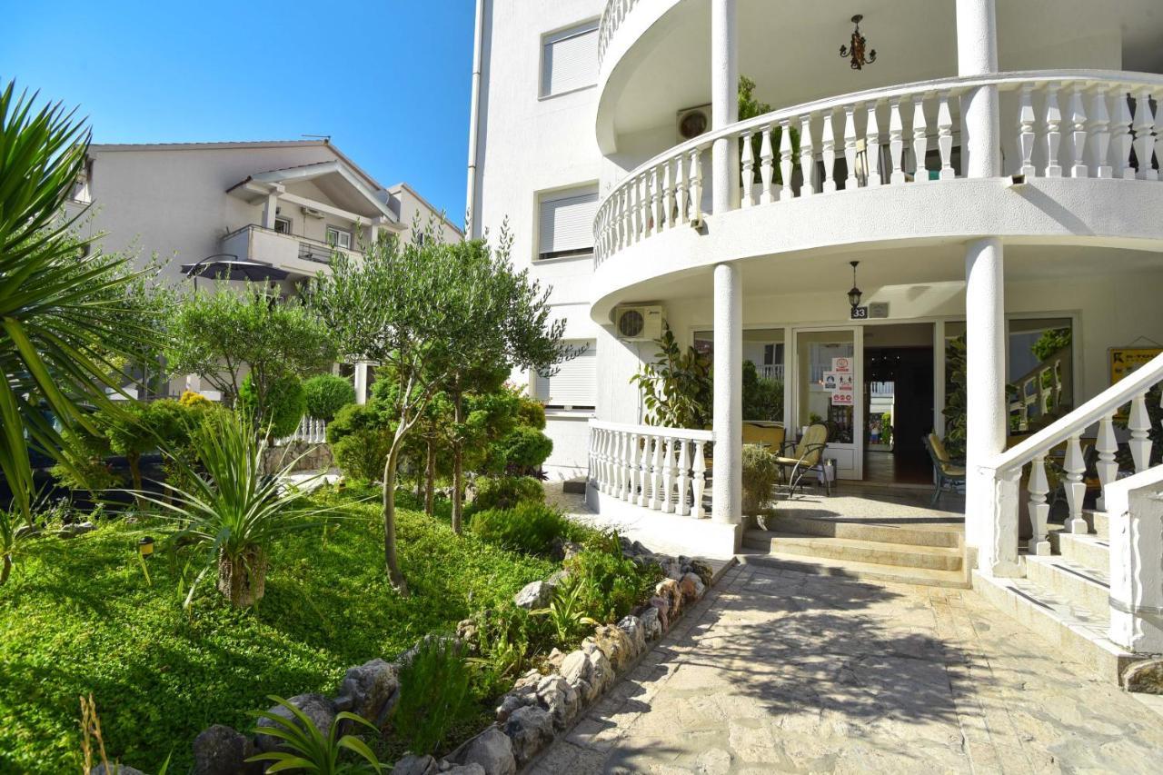 Apartments Adok Budva Eksteriør bilde