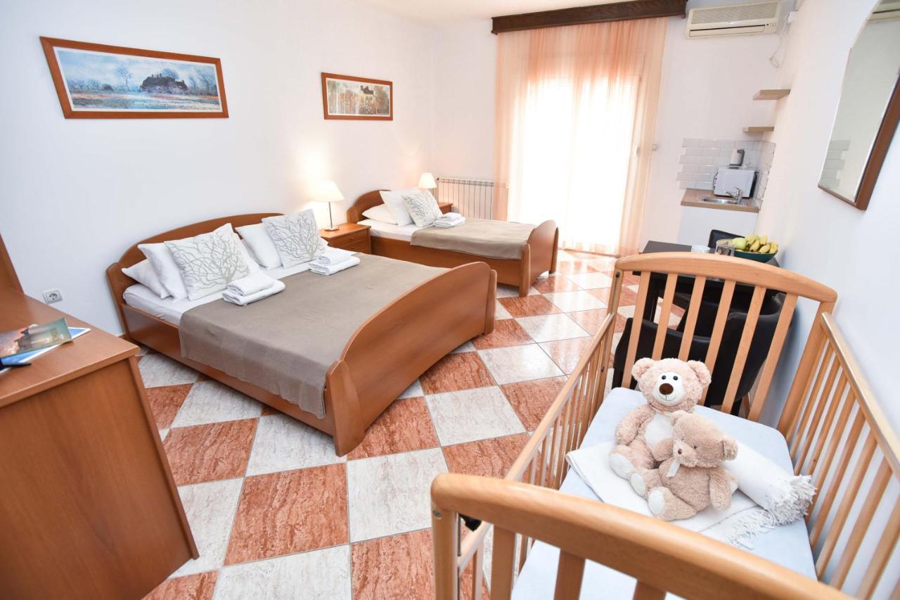 Apartments Adok Budva Eksteriør bilde