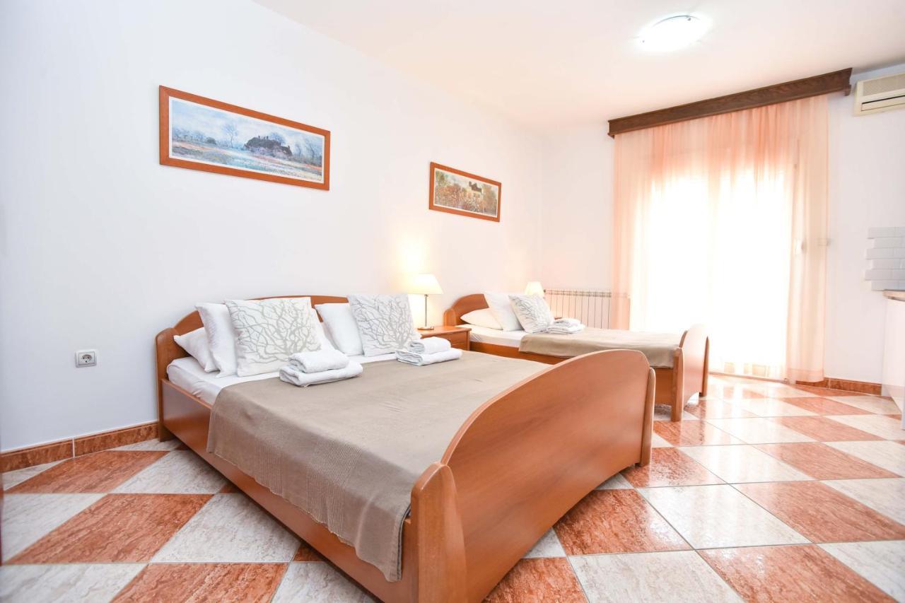 Apartments Adok Budva Eksteriør bilde