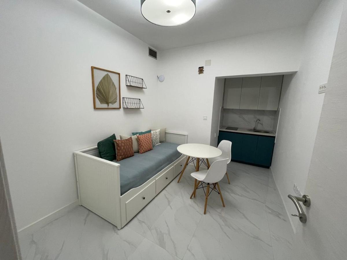 Apartments Adok Budva Eksteriør bilde